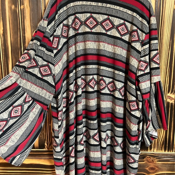 2x Aztec kimono light weight cardigan - Picture 2 of 3
